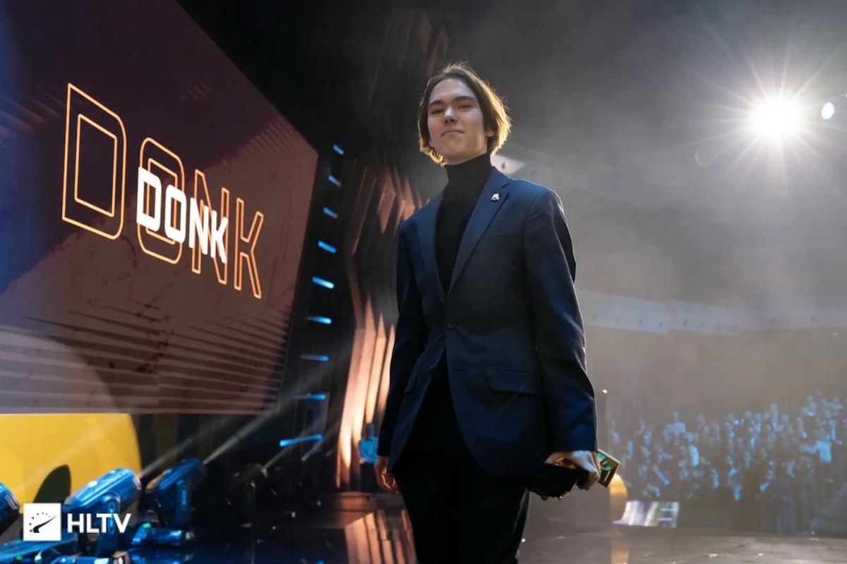 WBG公告：Theshy今日起飞准备归队，将进行14+7隔离