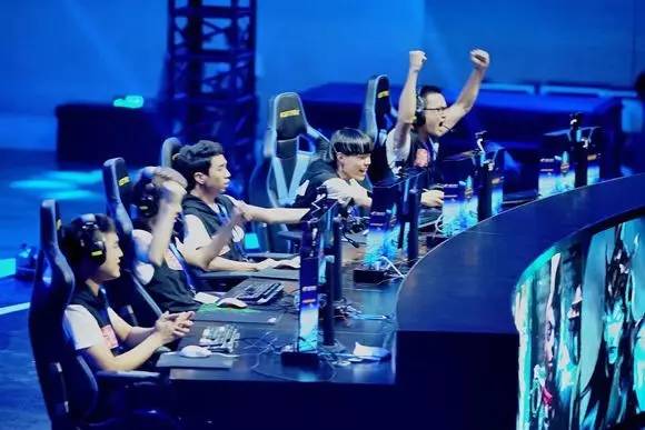 KRU Esports 和 100 Thieves 离开比赛 - VCT 2025：美洲阶段 1 淘汰赛结果