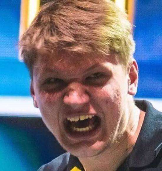 JD Gaming 发布了 sheer 的告别视频：我希望你在激情中坚定不移，勇敢地向前迈进你的下一个旅程